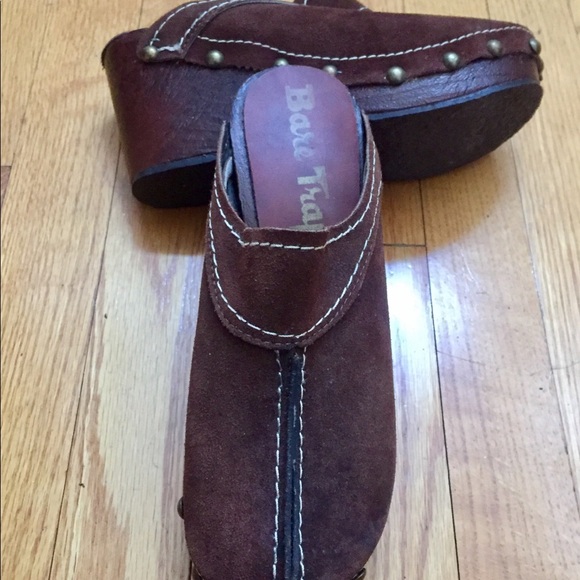 Brown Suede Faux Wood Platform Clogs l Size 7 lNew - Picture 4 of 6